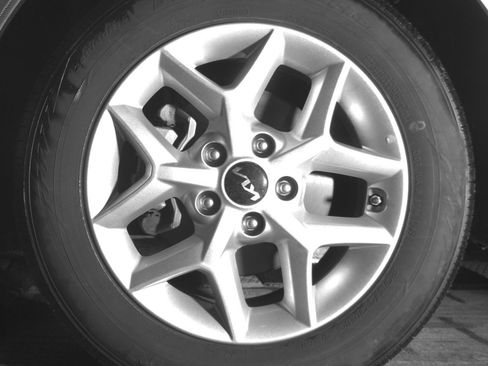 Used 2025 Kia Soul LX w/ LX Technology Package FWD image 12