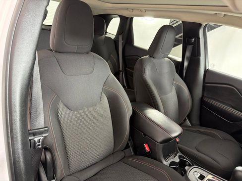 Used 2016 Jeep Cherokee 75th Anniversary image 26