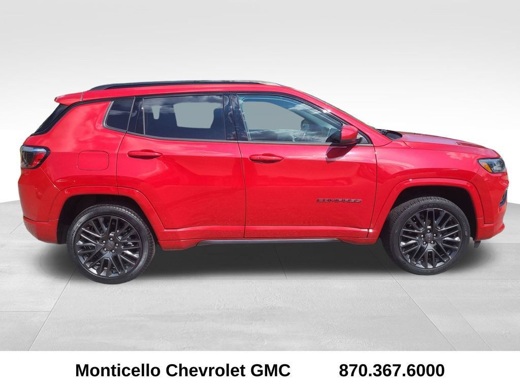 Used 2022 Jeep Compass Limited AWD/4WD image 8