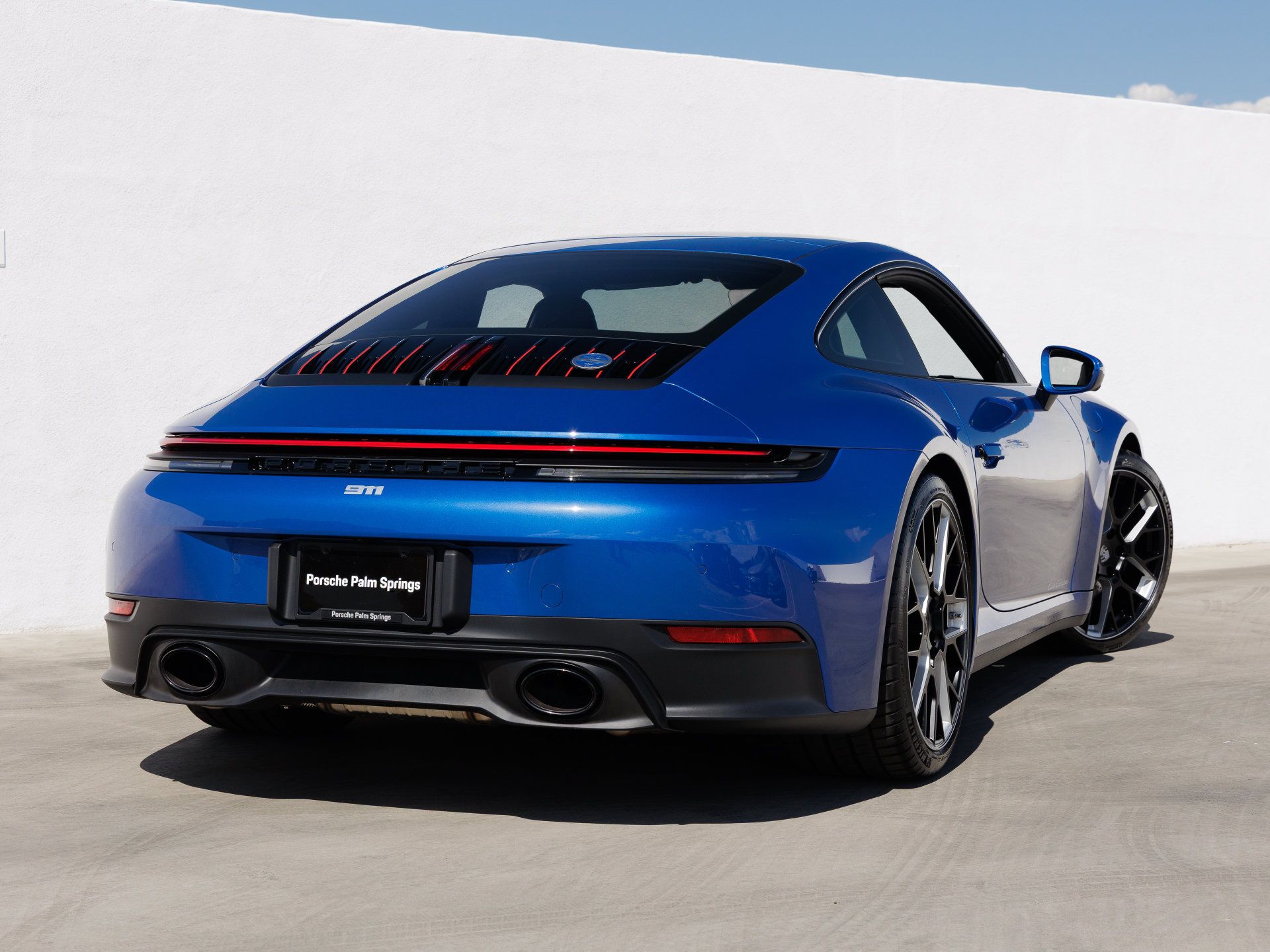 Used 2026 Porsche 911 Carrera T RWD image 7