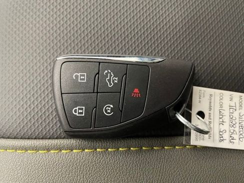 New 2026 Chevrolet Silverado 1500 ZR2 image 23