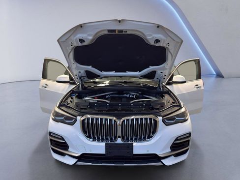 Used 2019 BMW X5 xDrive40i w/ Convenience Package AWD/4WD image 8