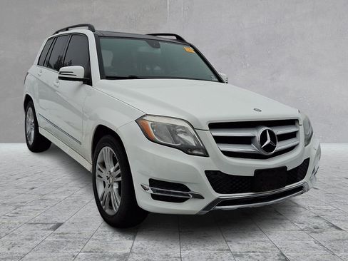 Used 2015 Mercedes-Benz GLK 350 4MATIC image 1