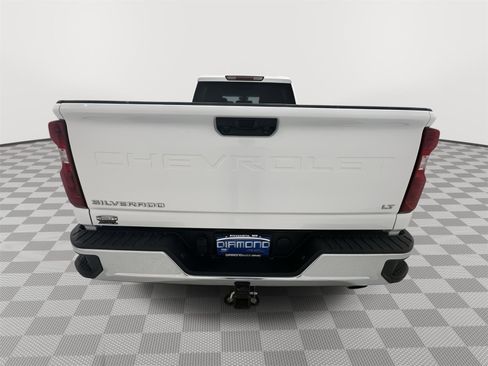 Used 2023 Chevrolet Silverado 2500 LT w/ Convenience Package AWD/4WD image 4
