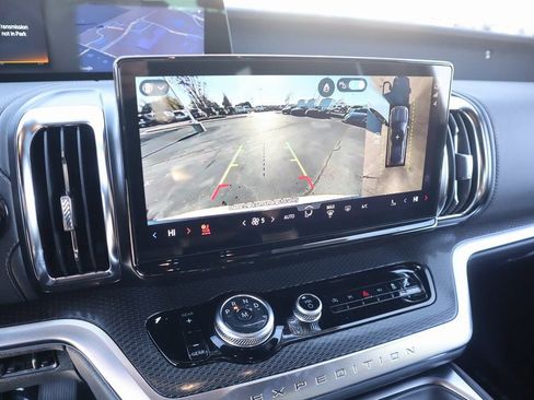 New 2025 Ford Expedition Platinum w/ Stealth Performance Package image 6