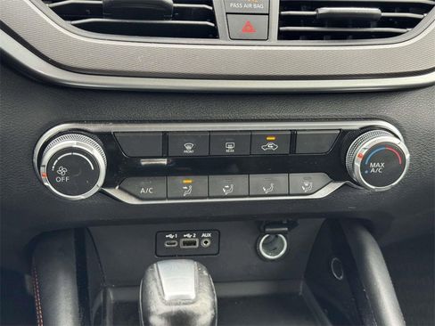 Used 2024 Nissan Altima 2.5 SR image 5