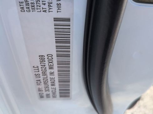 Certified 2024 RAM 2500 Big Horn image 33