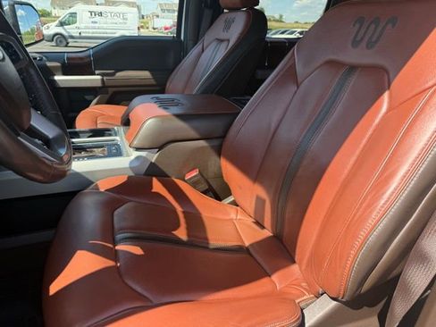 Used 2019 Ford F150 King Ranch w/ Equipment Group 601A Luxury AWD/4WD image 11