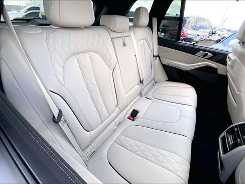 Certified 2023 BMW X5 xDrive45e w/ Executive Package image 19