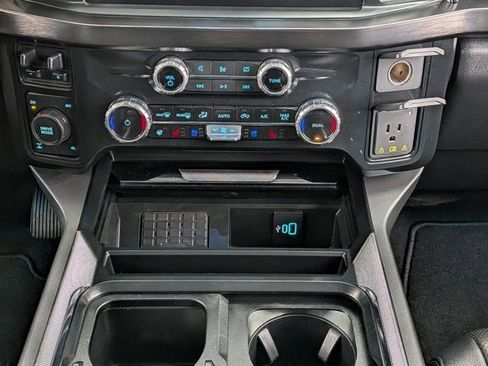 Used 2023 Ford F250 Lariat w/ Black Appearance Package image 37