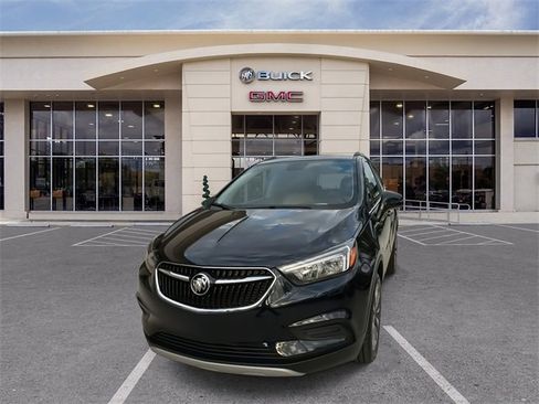 Used 2022 Buick Encore Preferred w/ Safety Package image 5