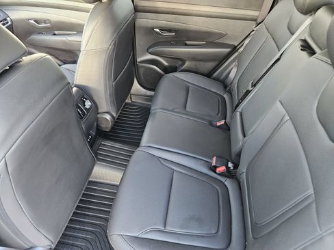 Used 2025 Hyundai Tucson SEL FWD image 32