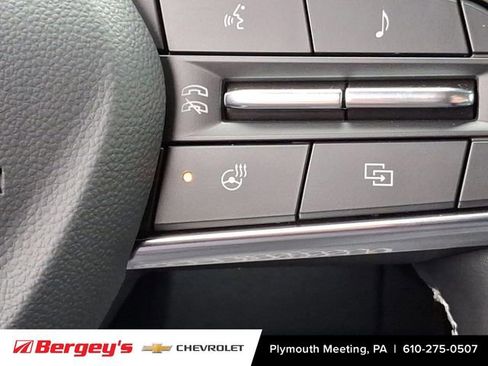 New 2026 Chevrolet Equinox EV LT image 15