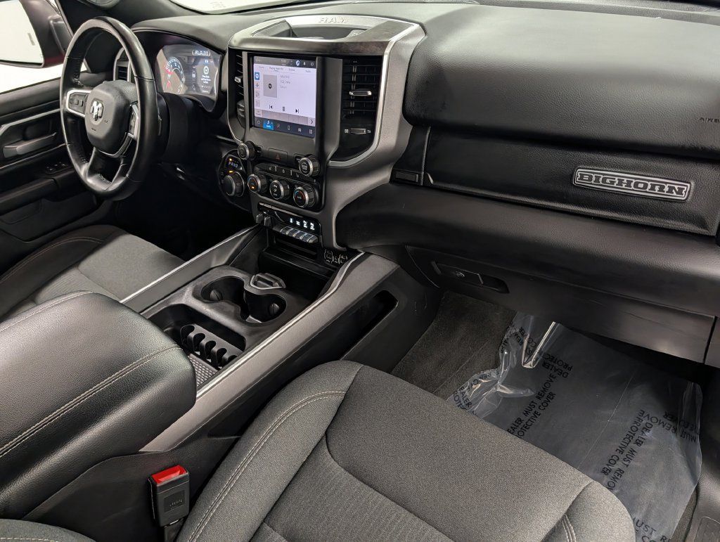 Used 2022 RAM 1500 Big Horn AWD/4WD image 33