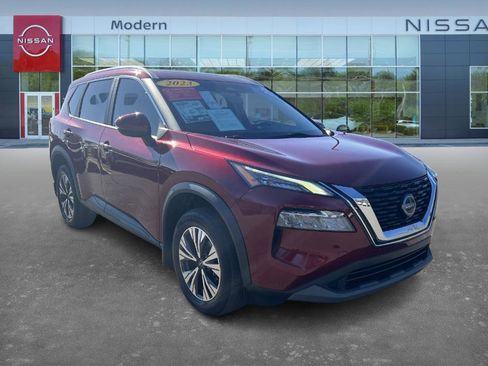 Certified 2023 Nissan Rogue SV w/ SV Premium Package image 3