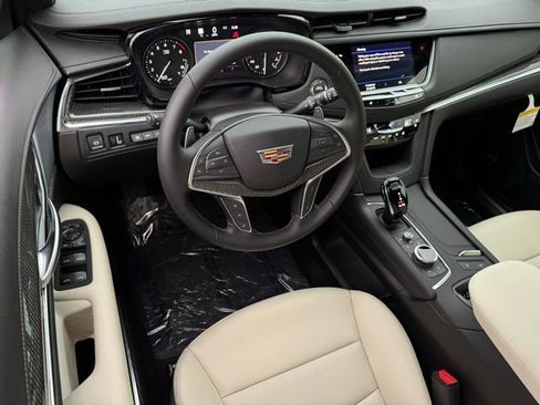 New 2026 Cadillac XT5 Sportv image 26