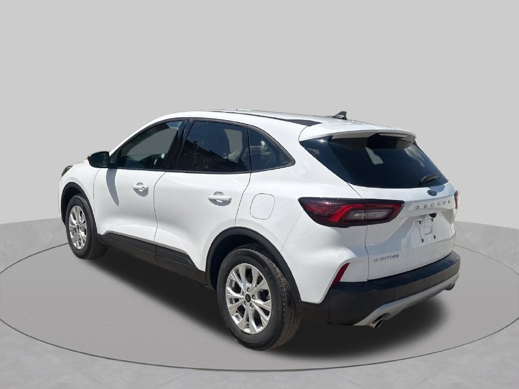 Used 2025 Ford Escape Active FWD image 32