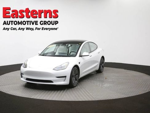 Used 2023 Tesla Model 3 Standard Range RWD image 49