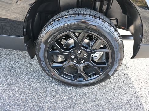 New 2026 Ford Maverick XLT w/ XLT Luxury Package image 12