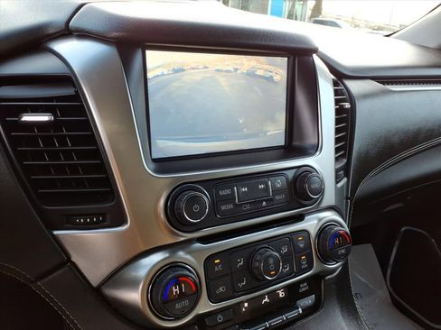 Used 2019 Chevrolet Tahoe LS image 16