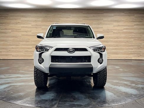 Used 2023 Toyota 4Runner SR5 Premium w/ SR5 Premium Package image 12