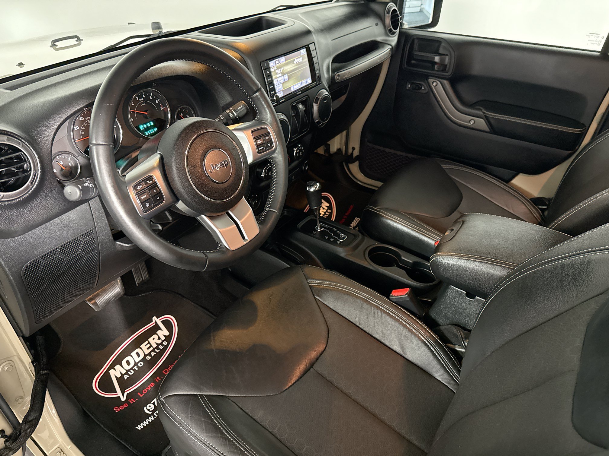 Used 2018 Jeep Wrangler Sport AWD/4WD image 19