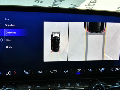 Used 2024 Chevrolet Blazer EV LT AWD/4WD image 19