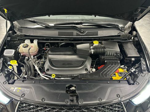 Used 2022 Chrysler Pacifica Touring-L image 30