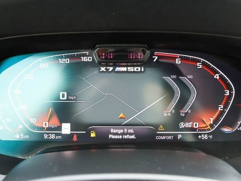 Used 2021 BMW X7 M50i w/ Dynamic Handling Package image 38