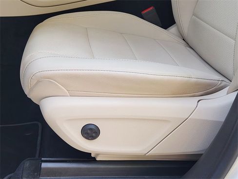 Used 2022 Mercedes-Benz GLE 450 4MATIC image 26