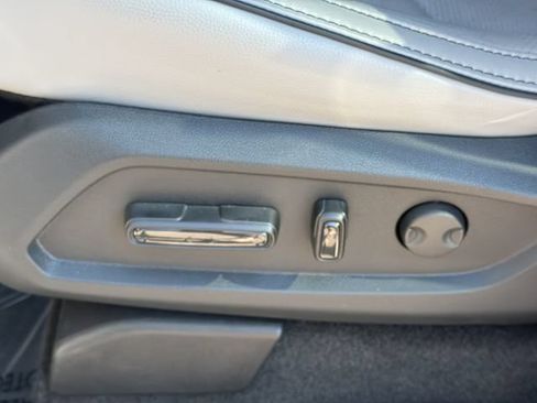 Certified 2023 Honda Pilot Elite image 14