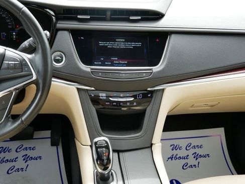 Used 2019 Cadillac XT5 Luxury image 10