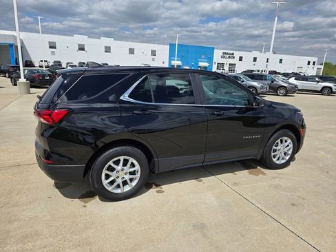 Used 2024 Chevrolet Equinox LT AWD/4WD image 13