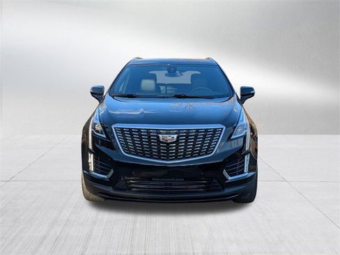 Certified 2023 Cadillac XT5 Luxury image 2