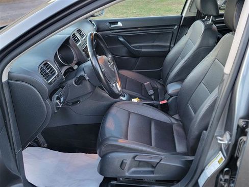 Used 2014 Volkswagen Jetta TDI image 10