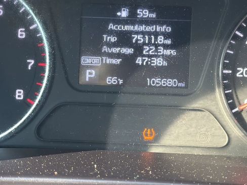 Used 2019 Kia Sorento L FWD image 17