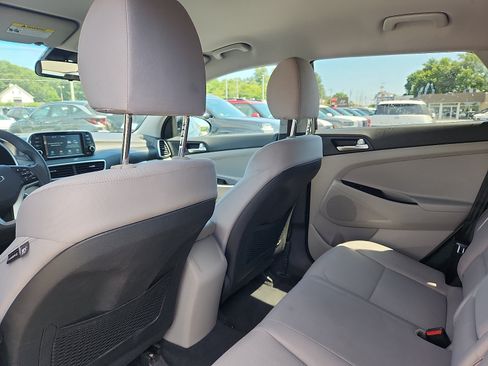 Used 2019 Hyundai Tucson SE AWD/4WD image 24