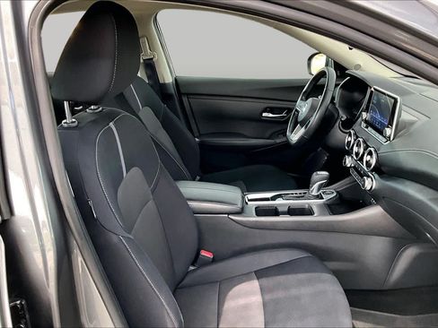 Used 2023 Nissan Sentra SV FWD image 9