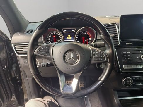 Used 2018 Mercedes-Benz GLE 43 AMG 4MATIC w/ Premium 2 Package image 12