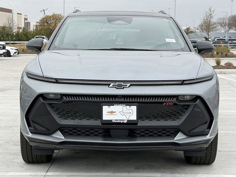 New 2026 Chevrolet Equinox EV RS image 7