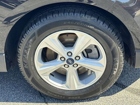 Used 2021 Ford Edge SE w/ Cargo Accessory Package image 12