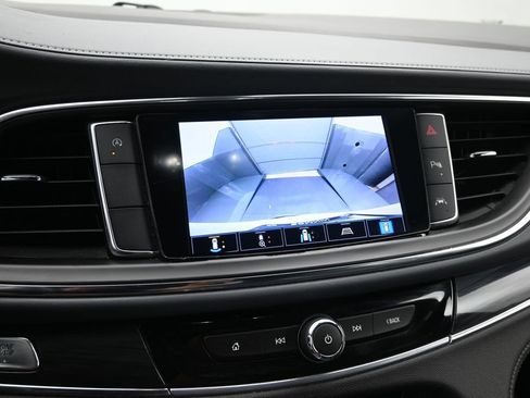 Used 2022 Buick Enclave Premium FWD image 10