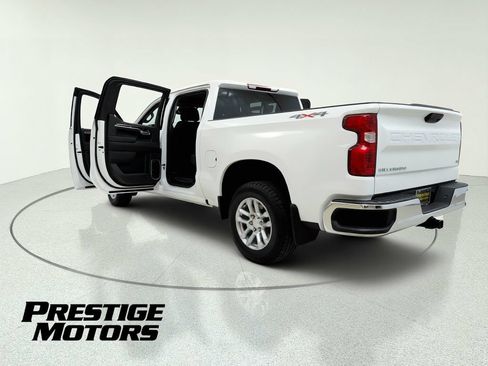Used 2023 Chevrolet Silverado 1500 LT w/ Protection Package AWD/4WD image 12