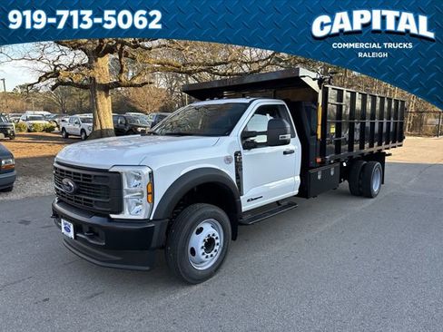 New 2025 Ford F550 2WD Regular Cab Super Duty image 4