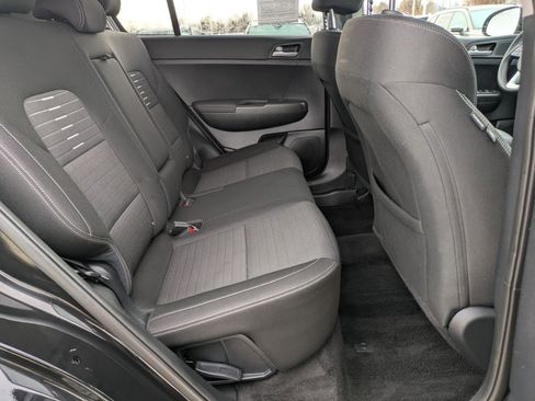 Used 2020 Kia Sportage LX w/ LX Popular Package image 22