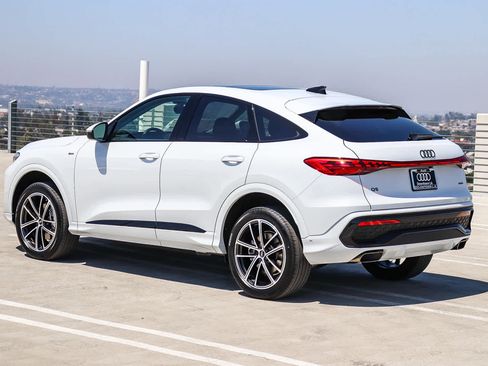 New 2026 Audi Q5 Premium Plus AWD/4WD image 6
