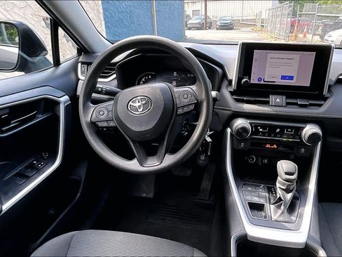 Certified 2024 Toyota RAV4 LE AWD/4WD image 6