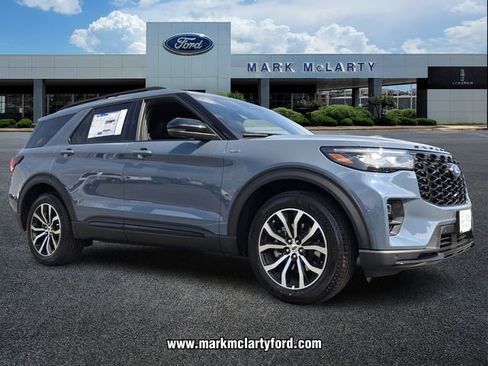 New 2026 Ford Explorer ST-Line image 4