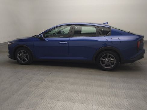 Used 2025 Kia K4 FWD image 3