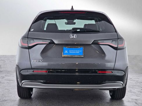 Used 2023 Honda HR-V EX-L image 4